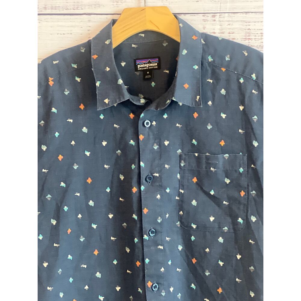 Patagonia Worn Wear
Men's Go-To Shirt Organic cotton size medium - Picture 2 of 12